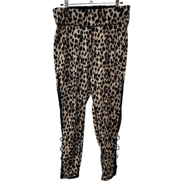 Victoria's Secret Incredible Essential Legging Leopard Print Lace Up Detail Sz L - Picture 2 of 8
